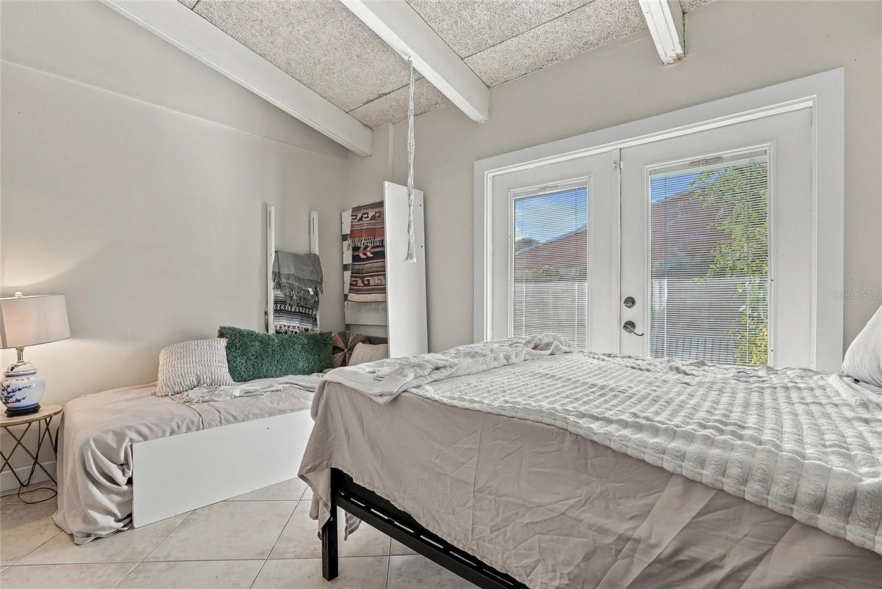 500 N Jefferson Avenue , Unit A1, Sarasota, FL 34237 Photo