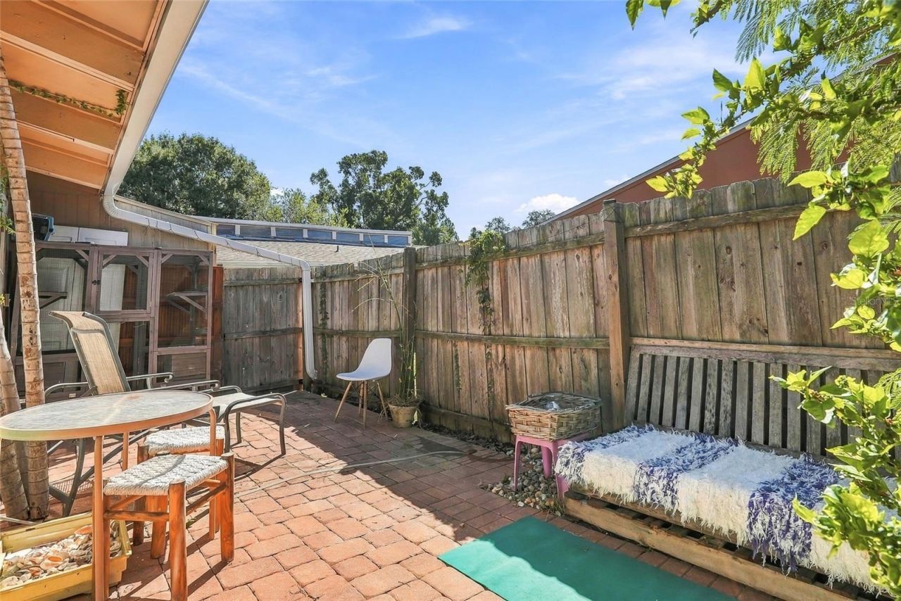 500 N Jefferson Avenue , Unit A1, Sarasota, FL 34237 Photo