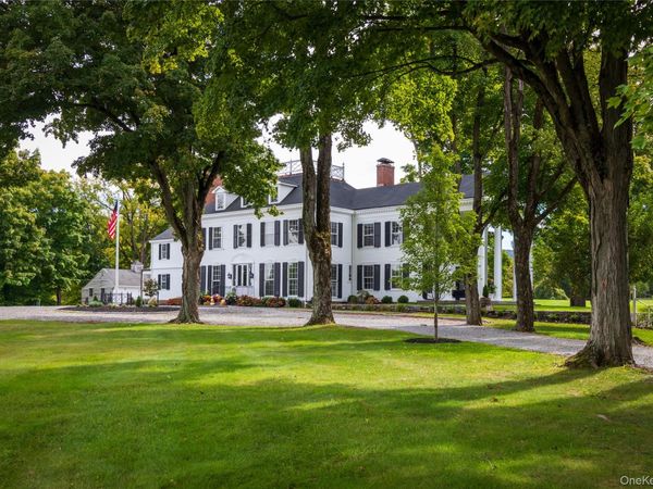 71-73 E Hook Road , Hopewell Junction, NY 12533