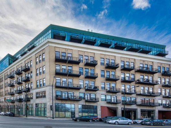 1645 W OGDEN Avenue, Unit 303, Chicago, IL 60612