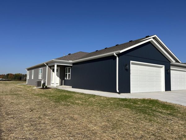 710 Johnson St, Watertown, WI 53094