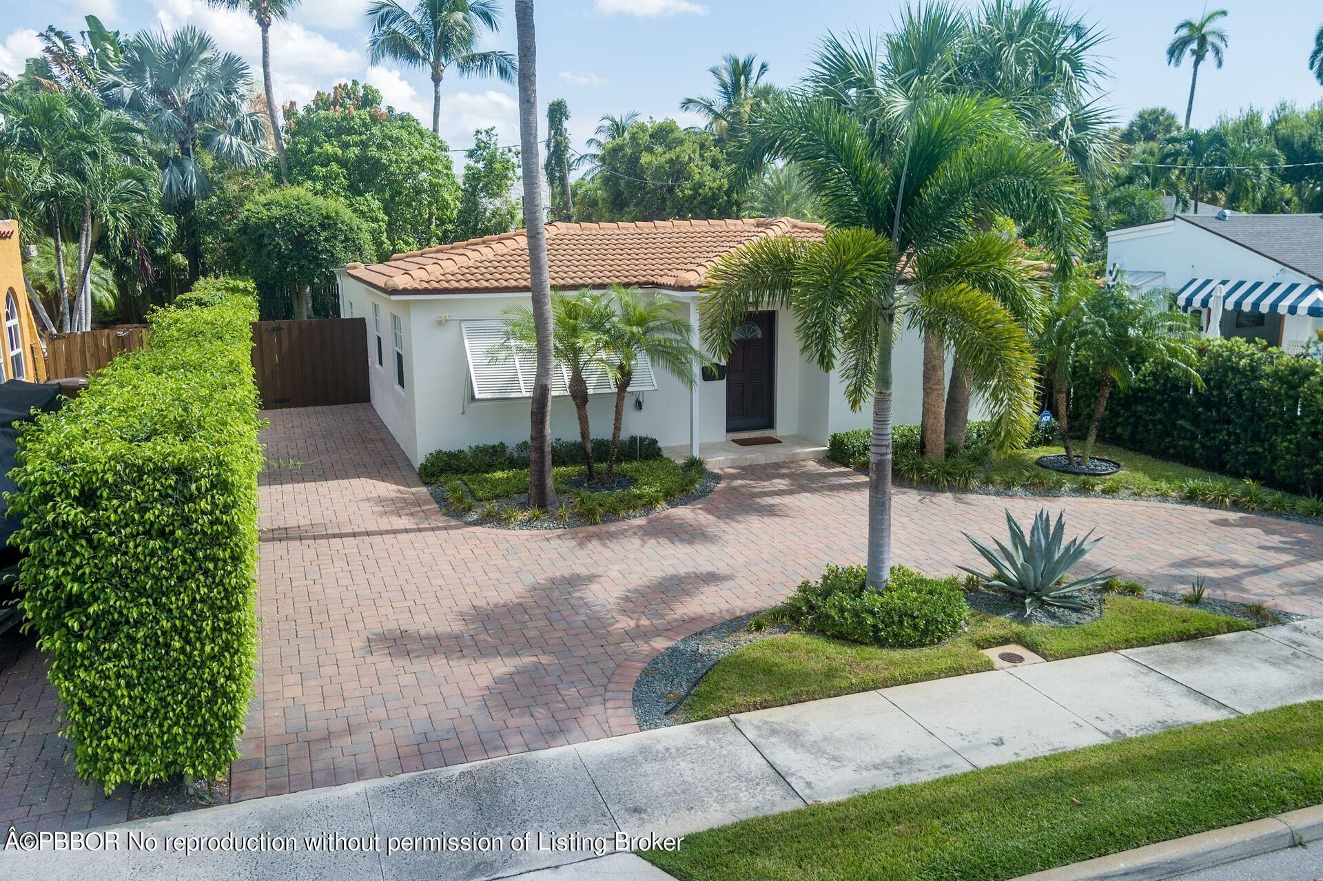 135 Edgewood Drive, West Palm Beach, FL 33405 Photo