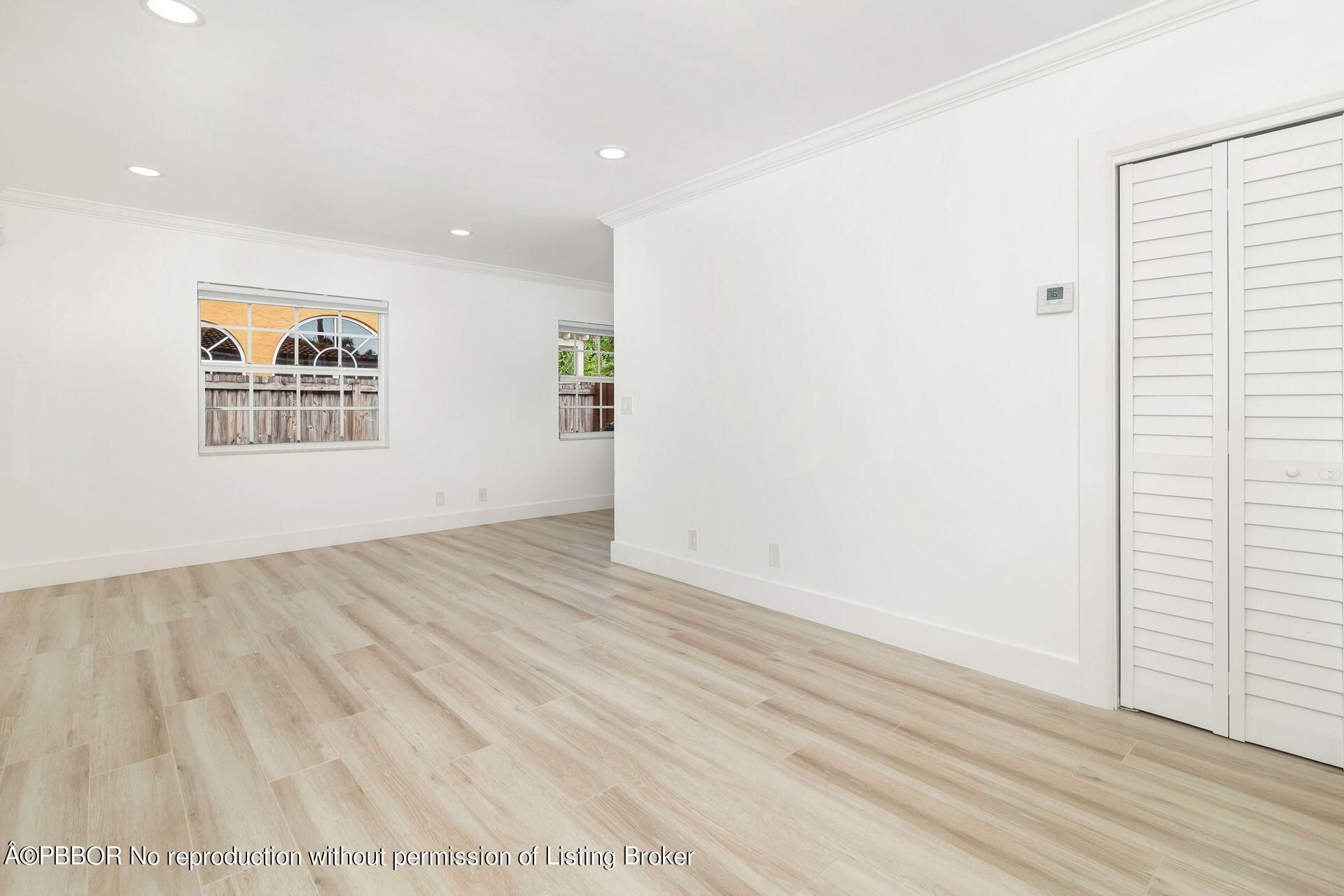 135 Edgewood Drive, West Palm Beach, FL 33405 Photo