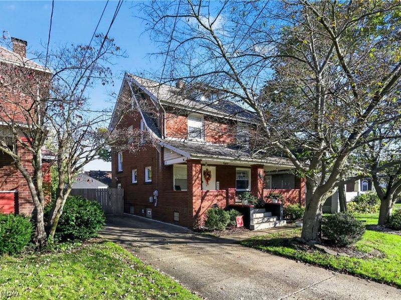 107 N Hartford Avenue , Youngstown, OH 44509 Photo 2