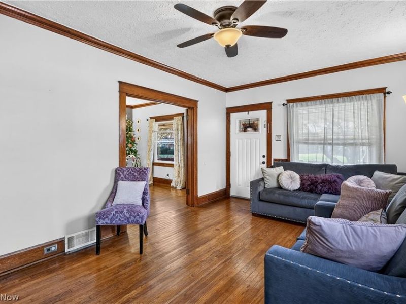 107 N Hartford Avenue , Youngstown, OH 44509 Photo 7