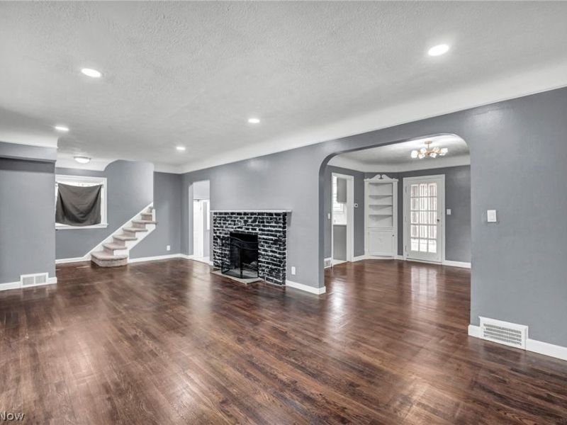 3012 Keswick Road, Cleveland, OH 44120 Photo 12
