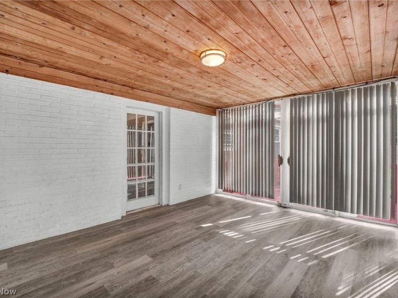 3012 Keswick Road, Cleveland, OH 44120 Photo 21
