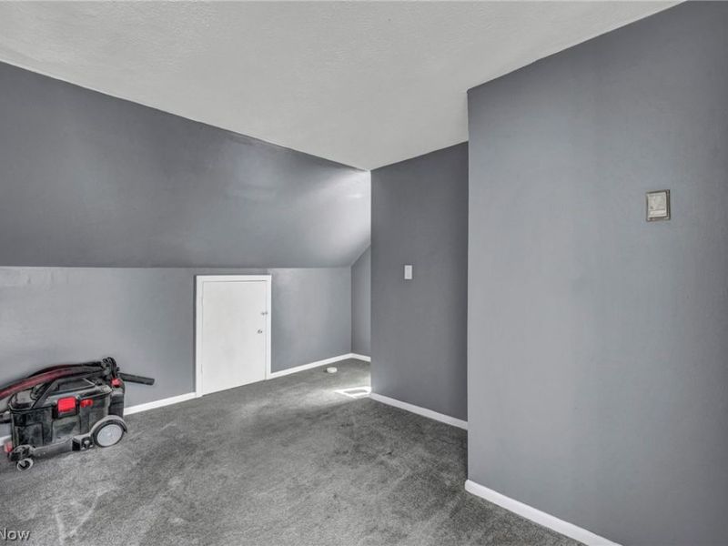 3012 Keswick Road, Cleveland, OH 44120 Photo 34