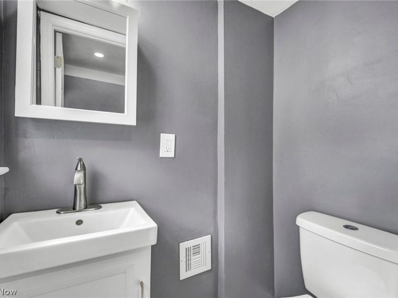 3012 Keswick Road, Cleveland, OH 44120 Photo 38