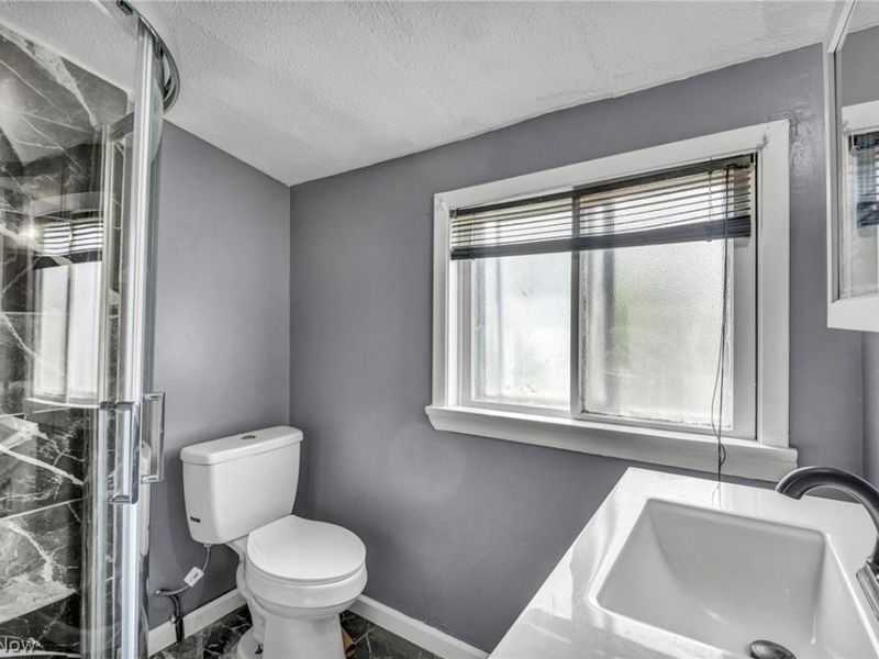 3012 Keswick Road, Cleveland, OH 44120 Photo 41