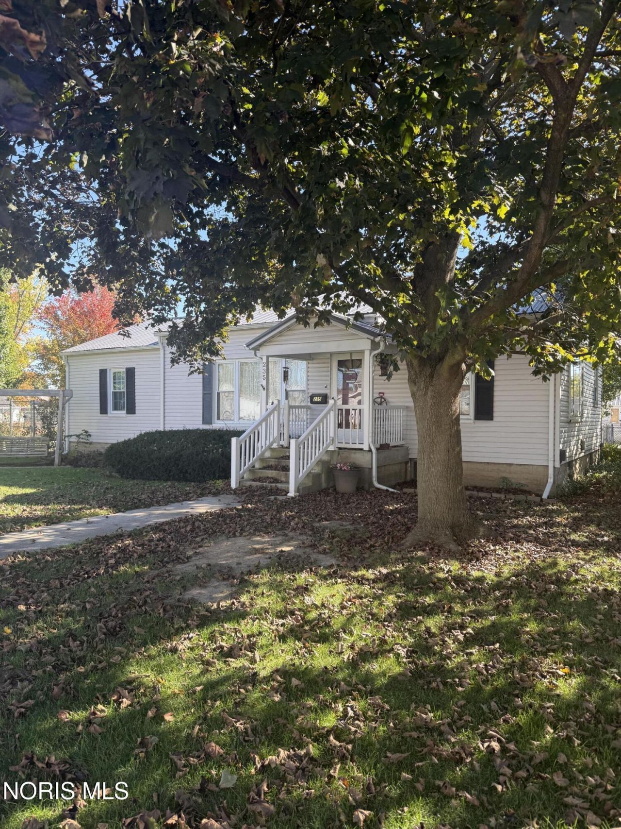 235 Allen Avenue, Findlay, OH 45840 Main Photo