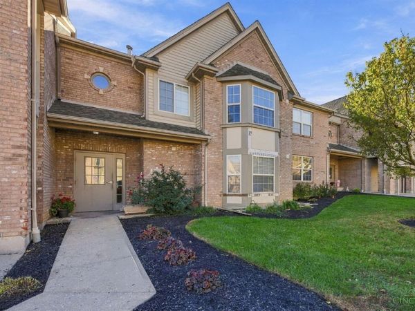 821 Neeb Road, Unit 1, Cincinnati, OH 45238