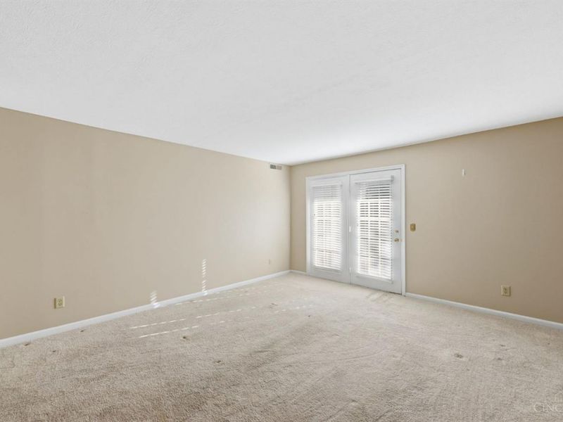 821 Neeb Road, Unit 1, Cincinnati, OH 45238 Photo 11