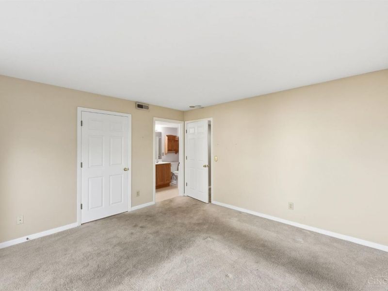 821 Neeb Road, Unit 1, Cincinnati, OH 45238 Photo 16
