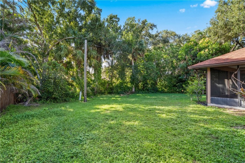 655 Wall Street, Vero Beach, FL 32960 Photo