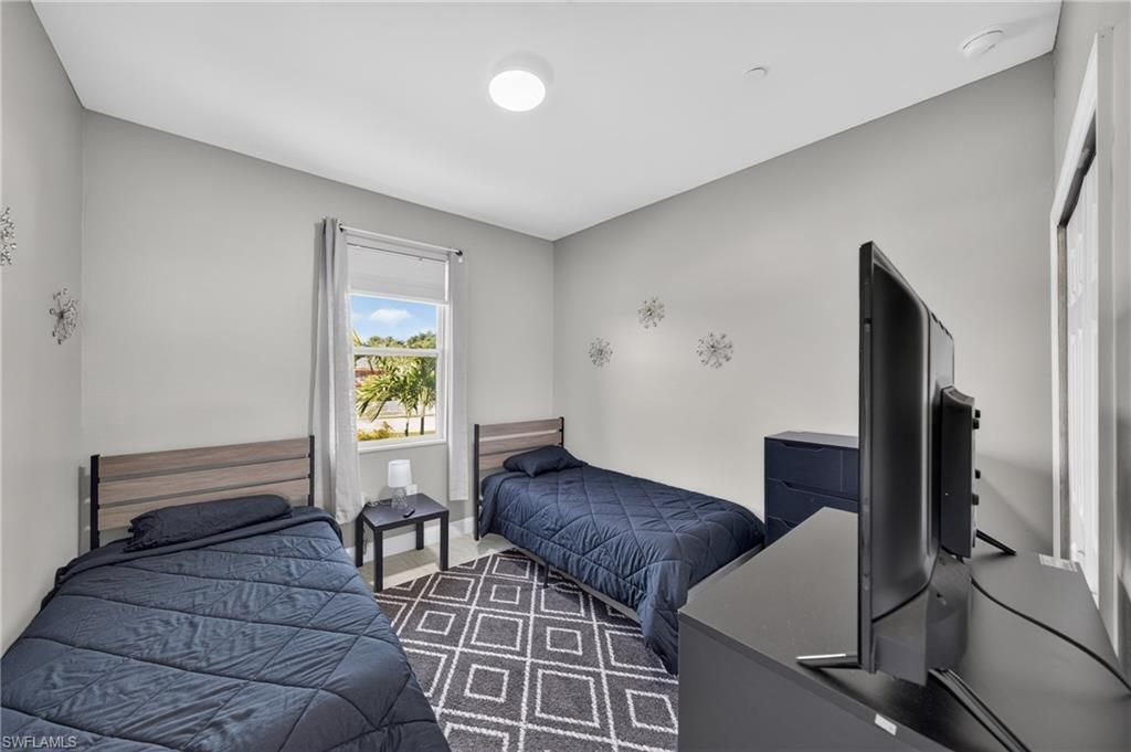 13201/203 First St, Fort Myers, FL 33905 Photo