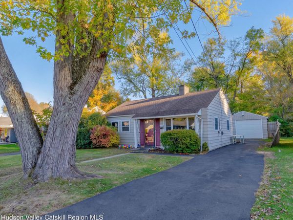 32 Browning Terrace, Kingston, NY 12401