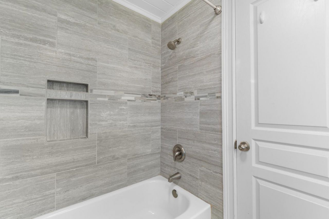 333 53rd Ave. N  Photo 30