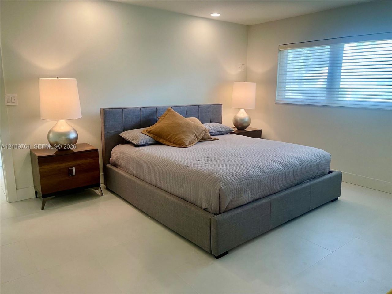807 E Cypress Ln , Unit V-49, Pompano Beach, FL 33069 Photo