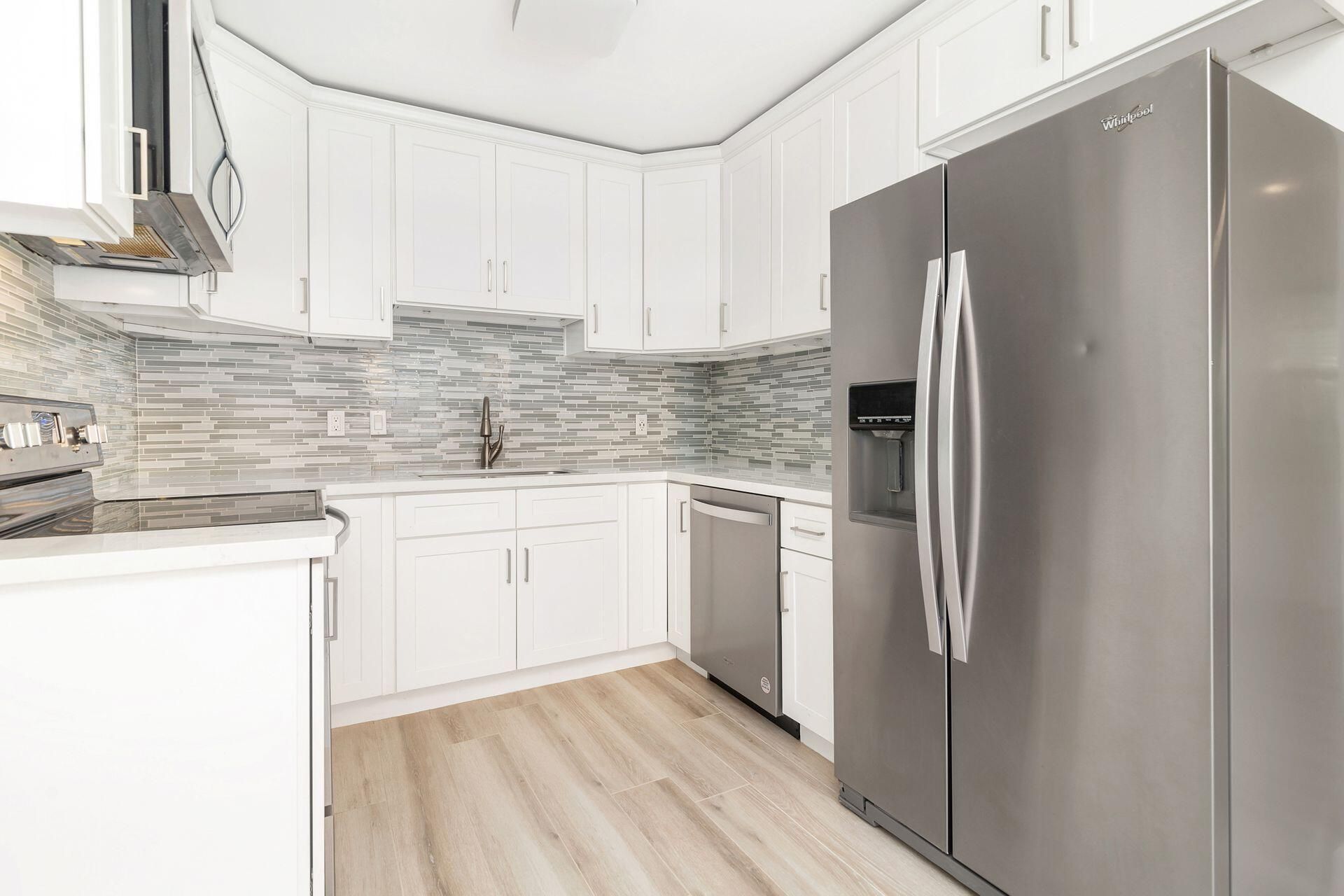 135 Edgewood Drive, West Palm Beach, FL 33405 Photo