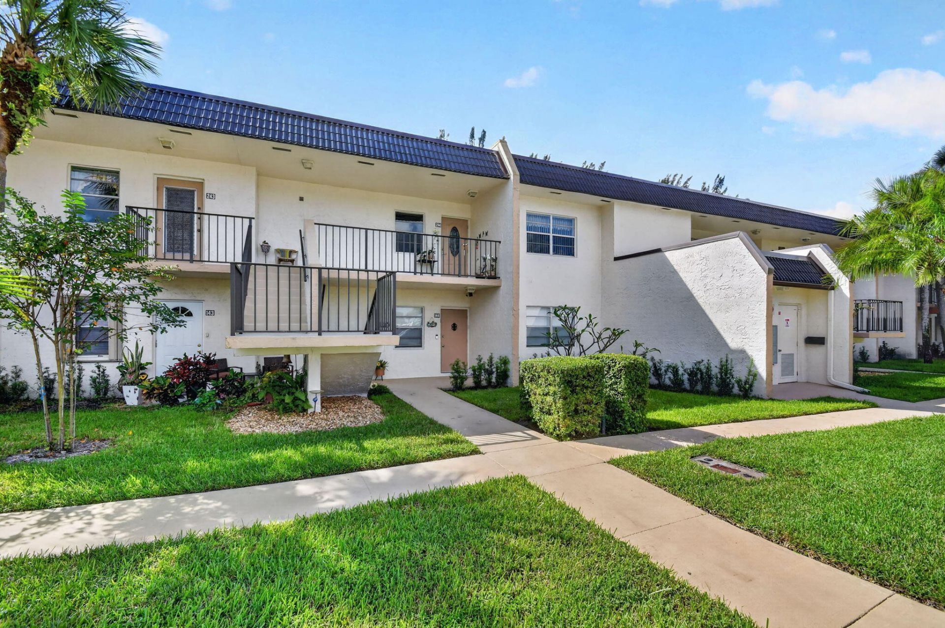 150 Lake Meryl Drive, Unit 244, West Palm Beach, FL 33411 Photo