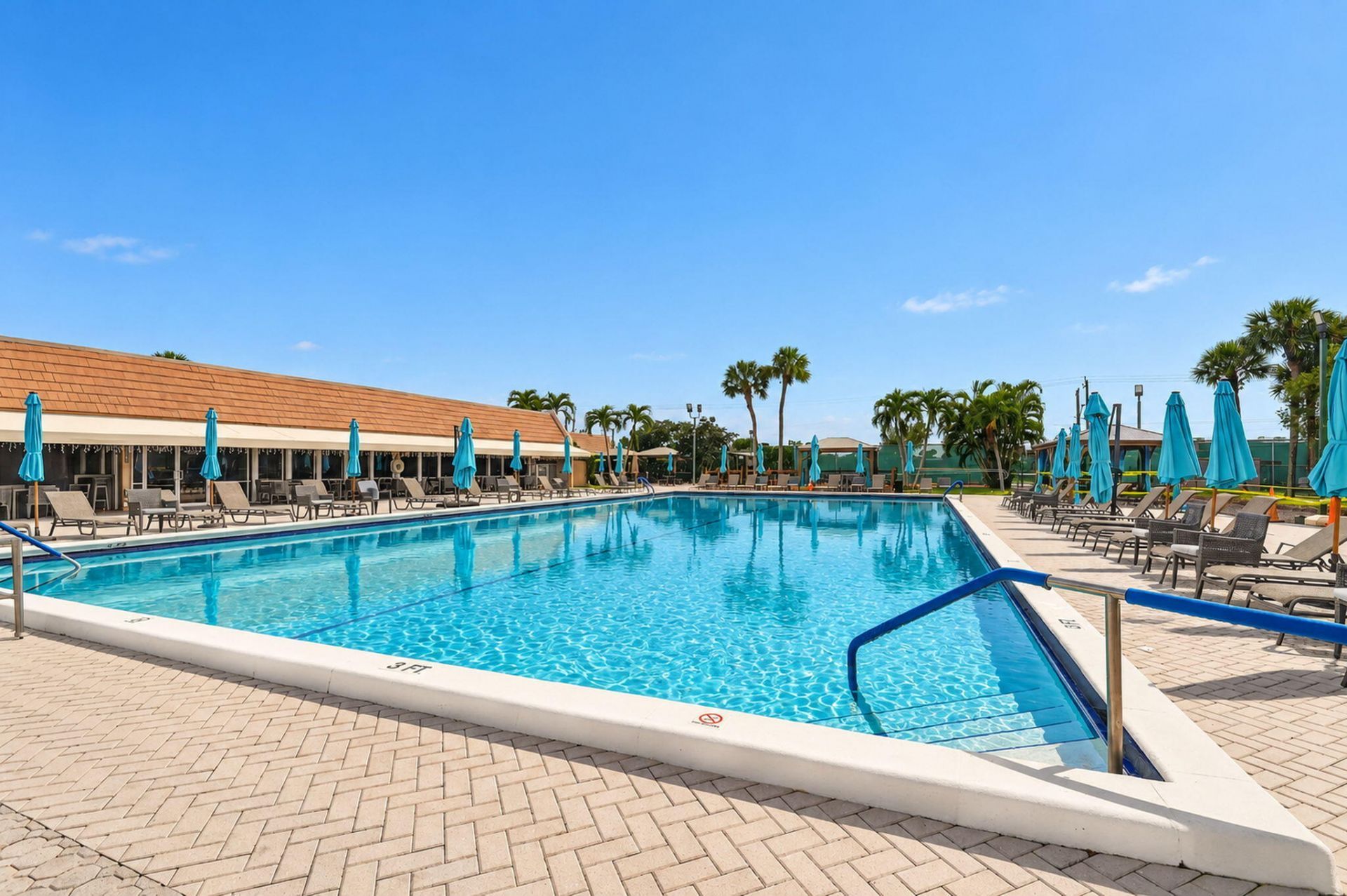 150 Lake Meryl Drive, Unit 244, West Palm Beach, FL 33411 Photo