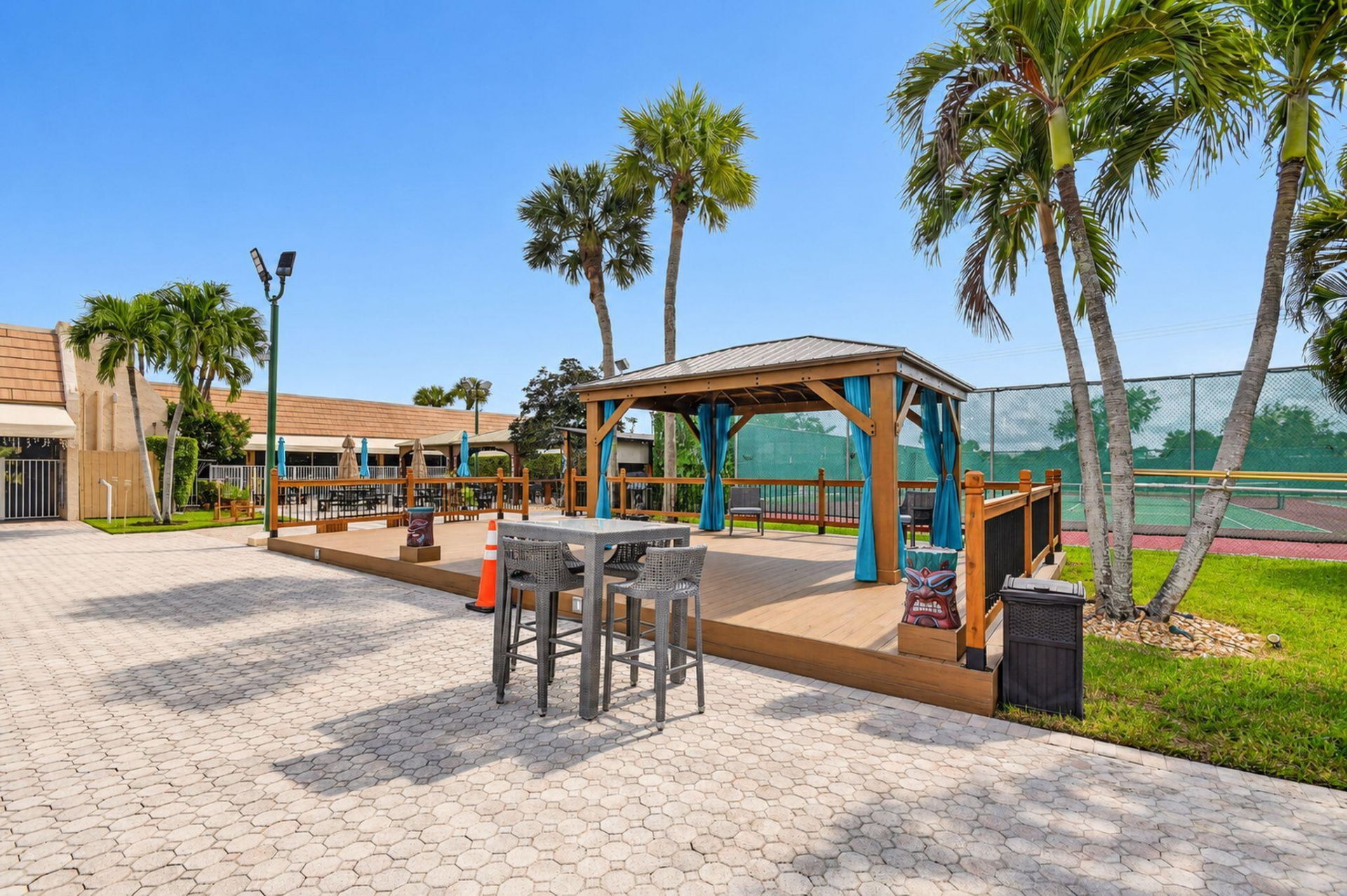 150 Lake Meryl Drive, Unit 244, West Palm Beach, FL 33411 Photo