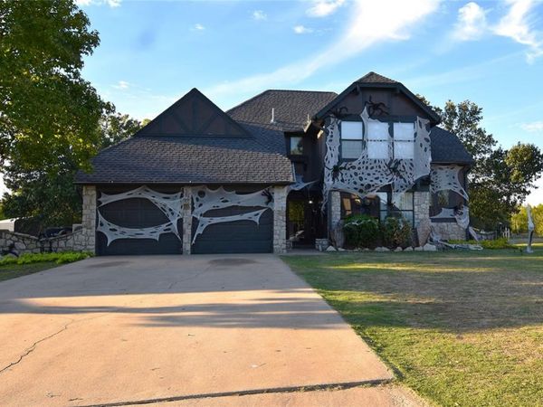 2917 Brandon Drive, Seminole, OK 74868