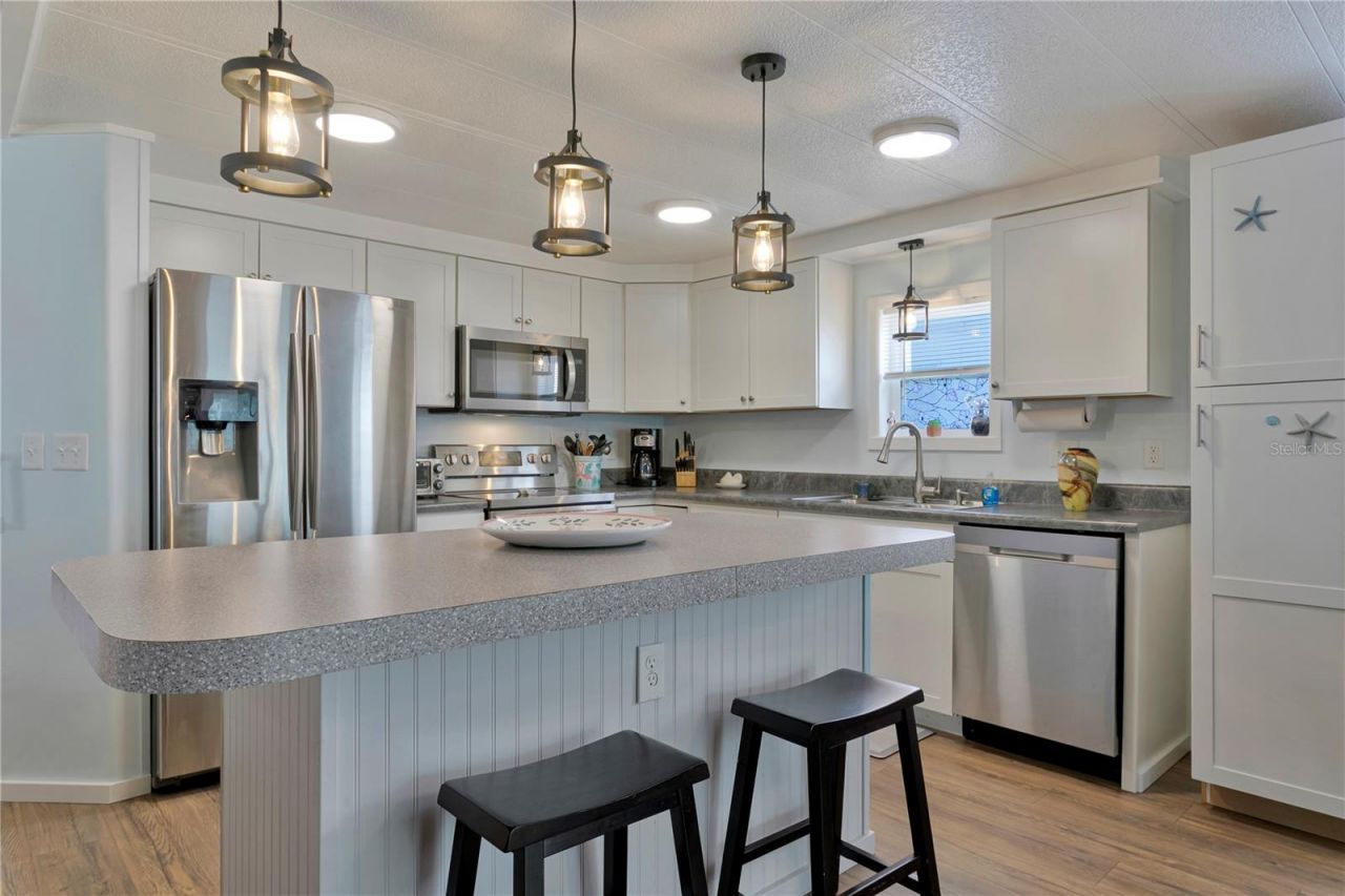 3329 Overcup Oak Terrace , Sarasota, FL 34237 Photo