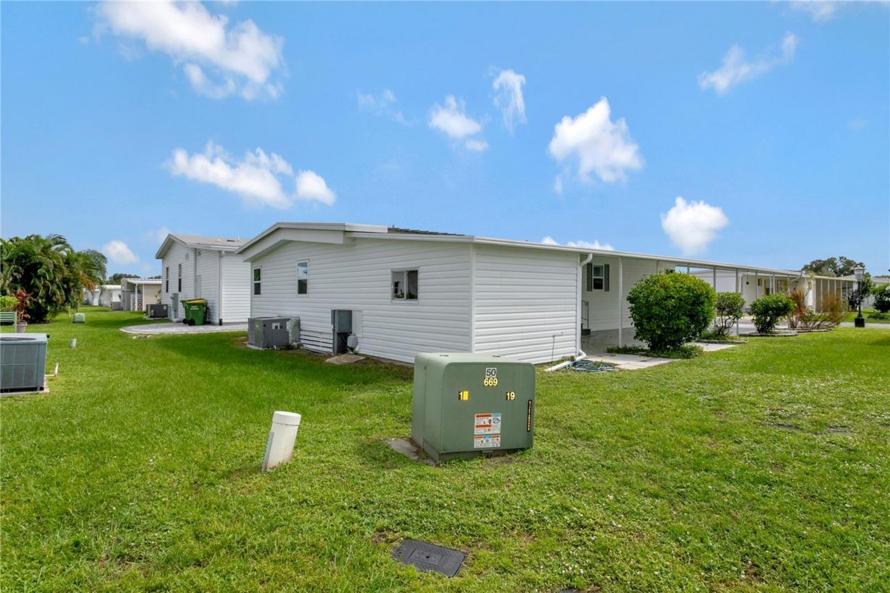 3329 Overcup Oak Terrace , Sarasota, FL 34237 Photo
