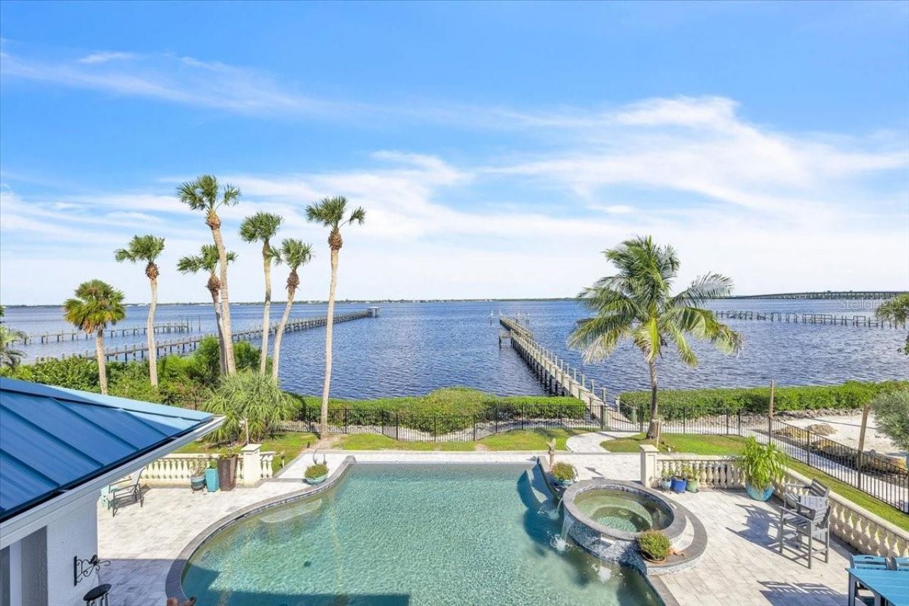 25494 Shore Drive, Punta Gorda, FL 33950 Photo