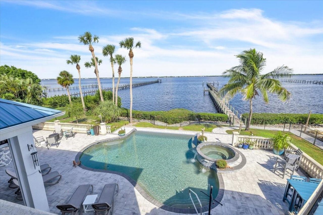 25494 Shore Drive, Punta Gorda, FL 33950 Photo