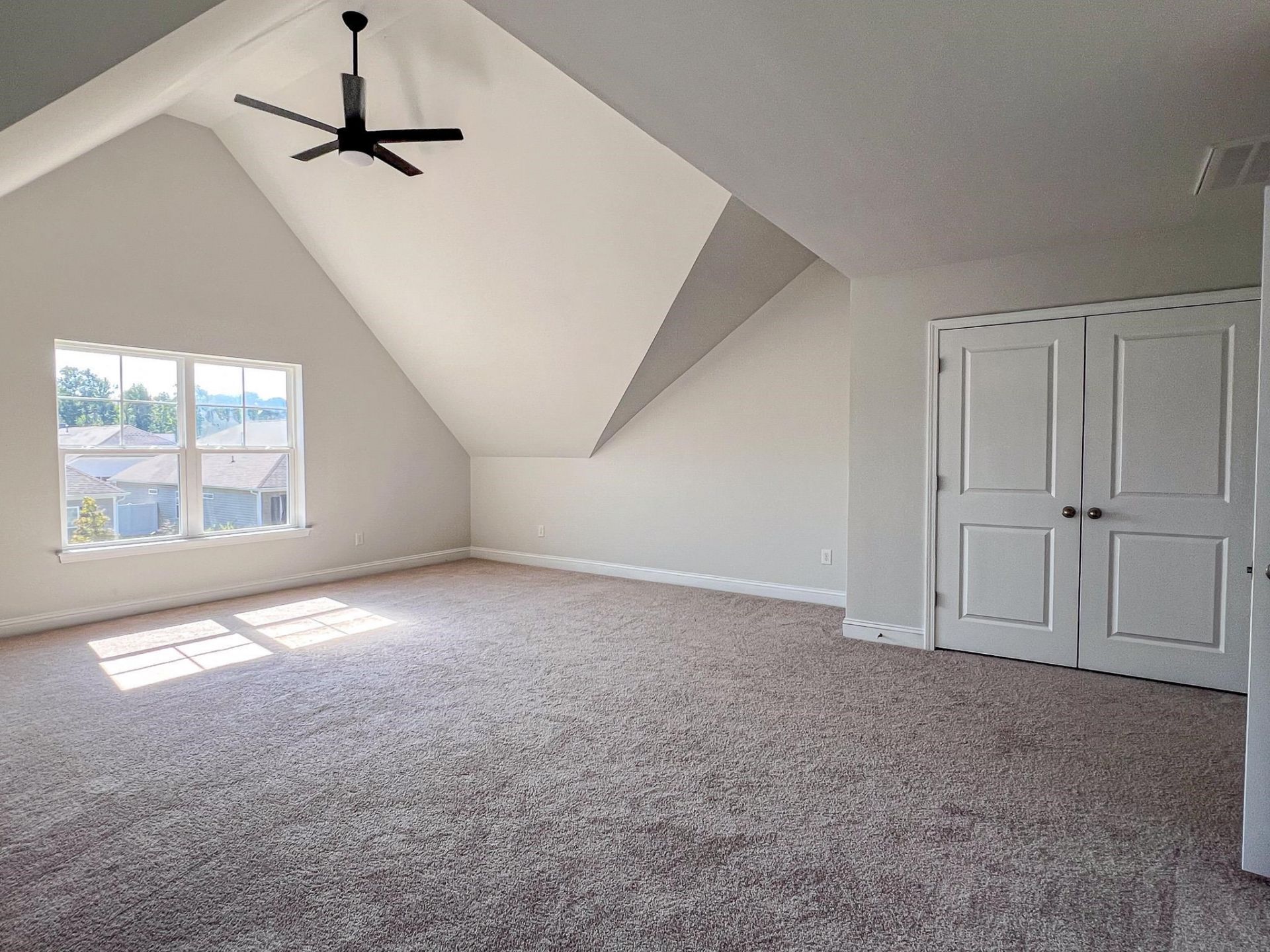 504 Patapsco St. Photo 29