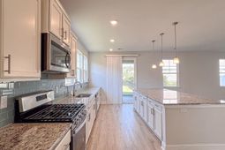 504 Patapsco St. photo 4