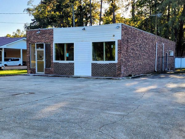 904 S Main St., Marion, SC 29571