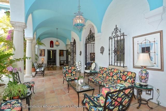 80 Middle Road, Palm Beach, FL 33480 Photo