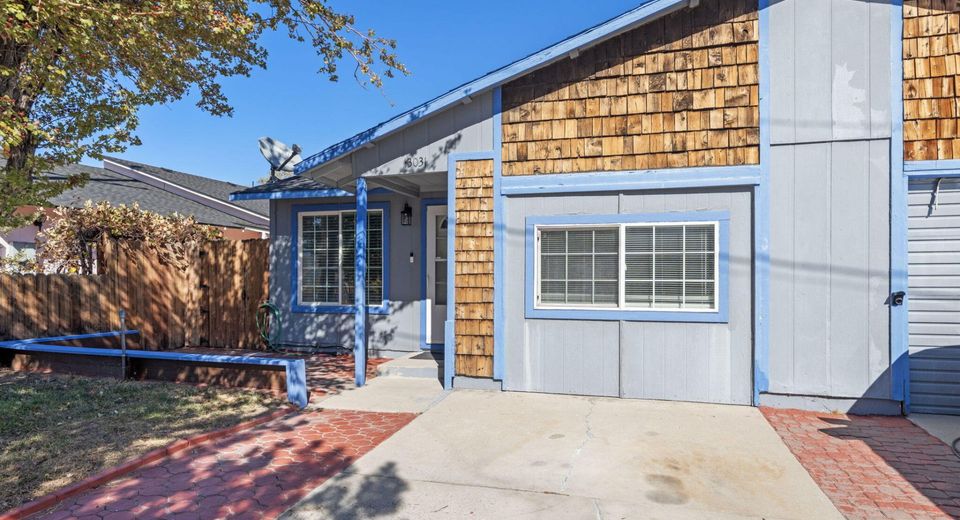 13031 Mount Anderson Street, Reno, NV 89506 Photo