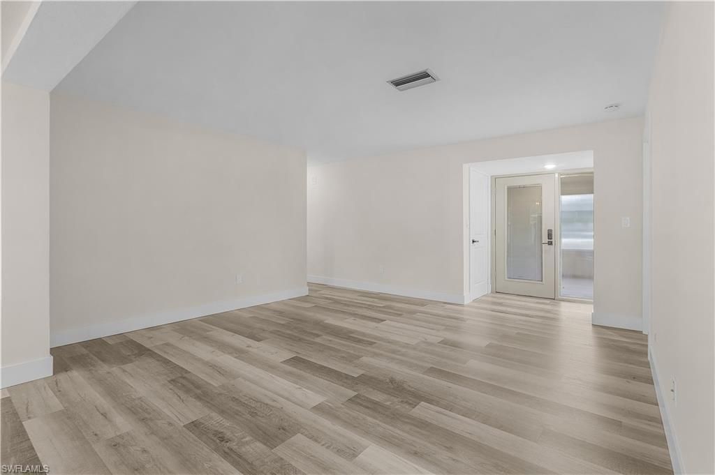 1015 El Mar Ave , Fort Myers, FL 33919 Photo