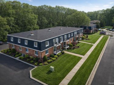40275 Plymouth Road , Unit 102, Plymouth Township, Mi 48170