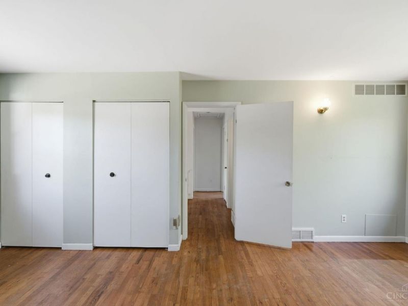 6847 Esther Lane, Cincinnati, OH 45243 Photo 12