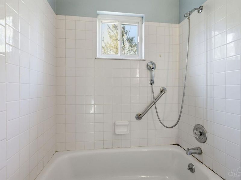 6847 Esther Lane, Cincinnati, OH 45243 Photo 14