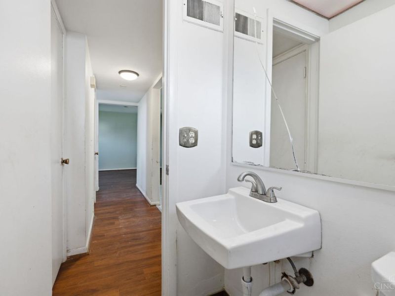 6847 Esther Lane, Cincinnati, OH 45243 Photo 38