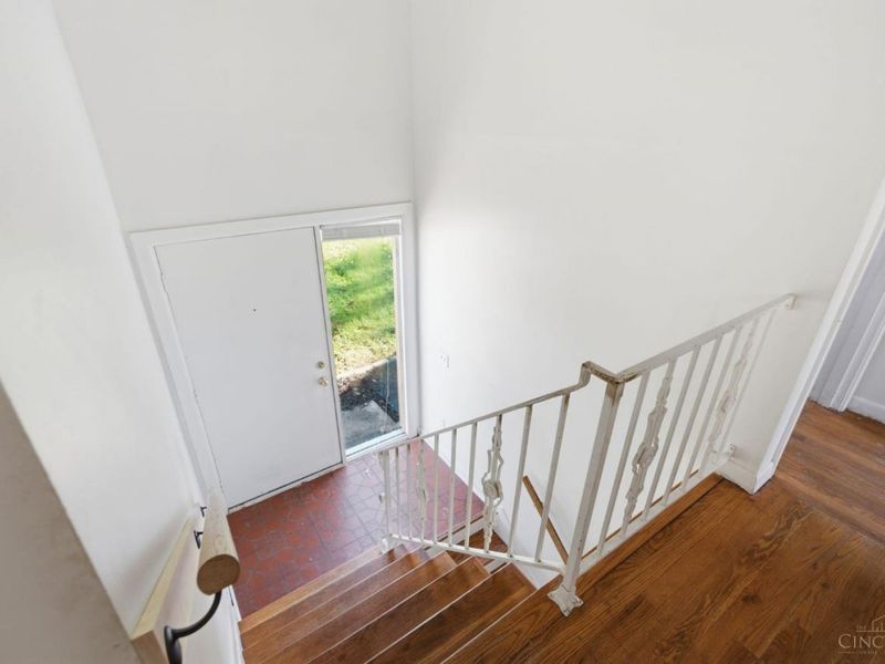 6847 Esther Lane, Cincinnati, OH 45243 Photo 6