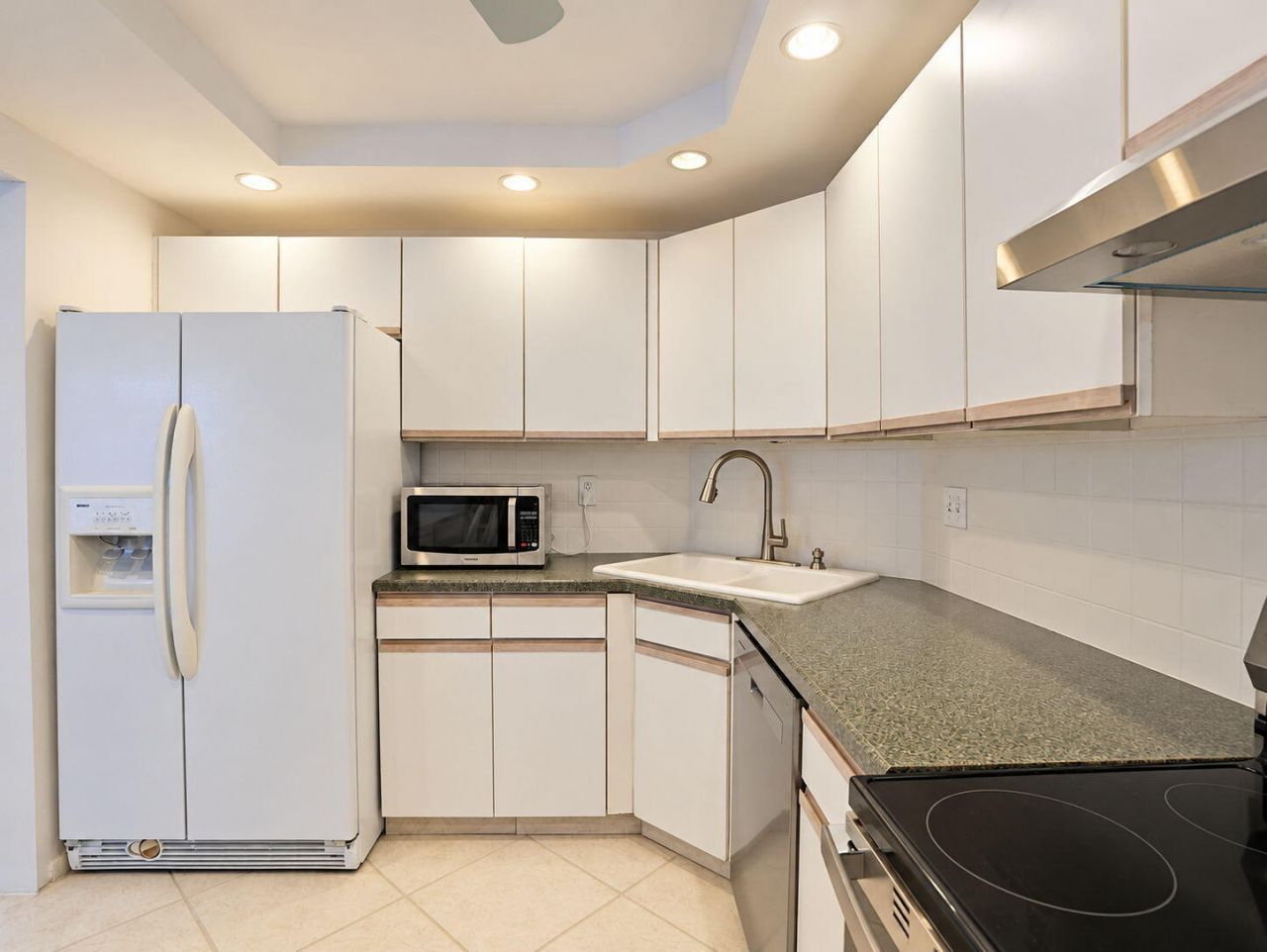 1 Harbourside Drive, Unit 4302, Delray Beach, FL 33483 Photo