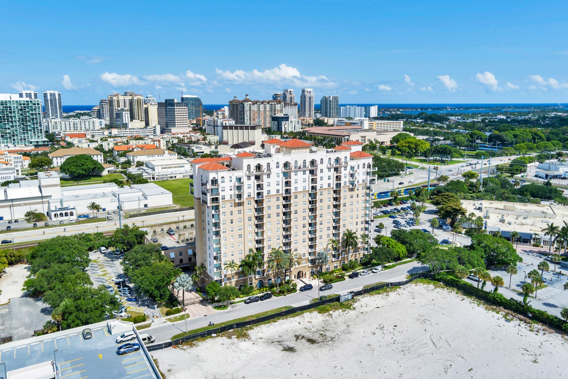 616 Clearwater Park Road, Unit 412, West Palm Beach, FL 33401 Photo