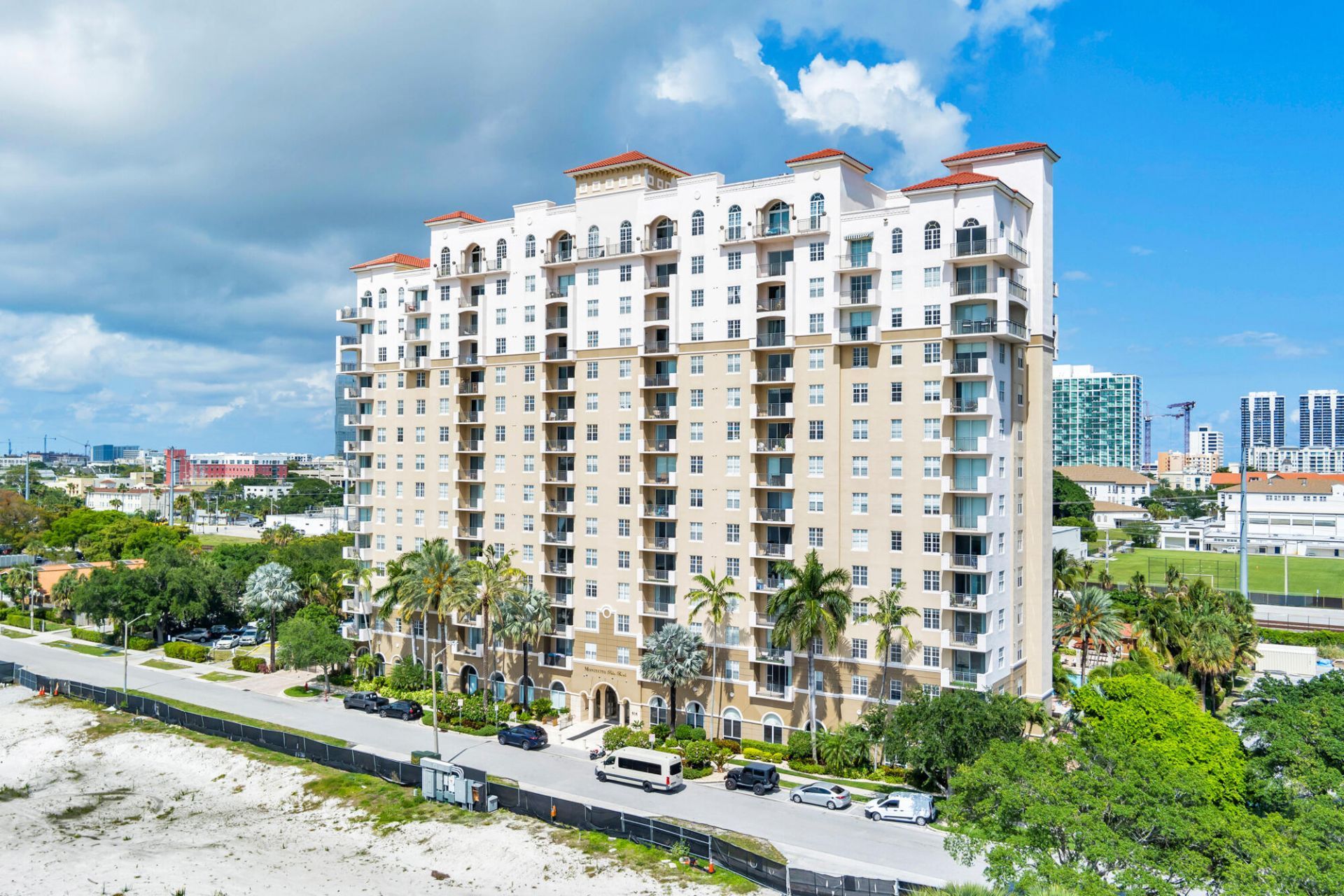616 Clearwater Park Road, Unit 412, West Palm Beach, FL 33401 Photo