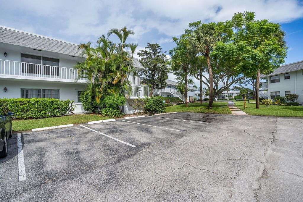 2929 SE Ocean Boulevard, Unit 121-6, Stuart, FL 34996 Photo