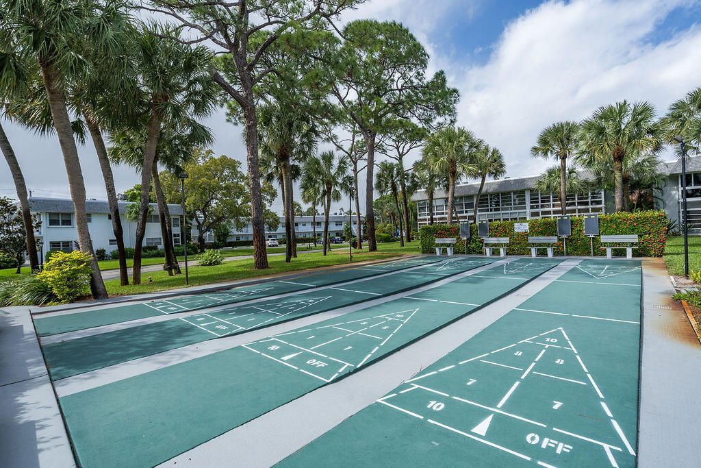 2929 SE Ocean Boulevard, Unit 121-6, Stuart, FL 34996 Photo
