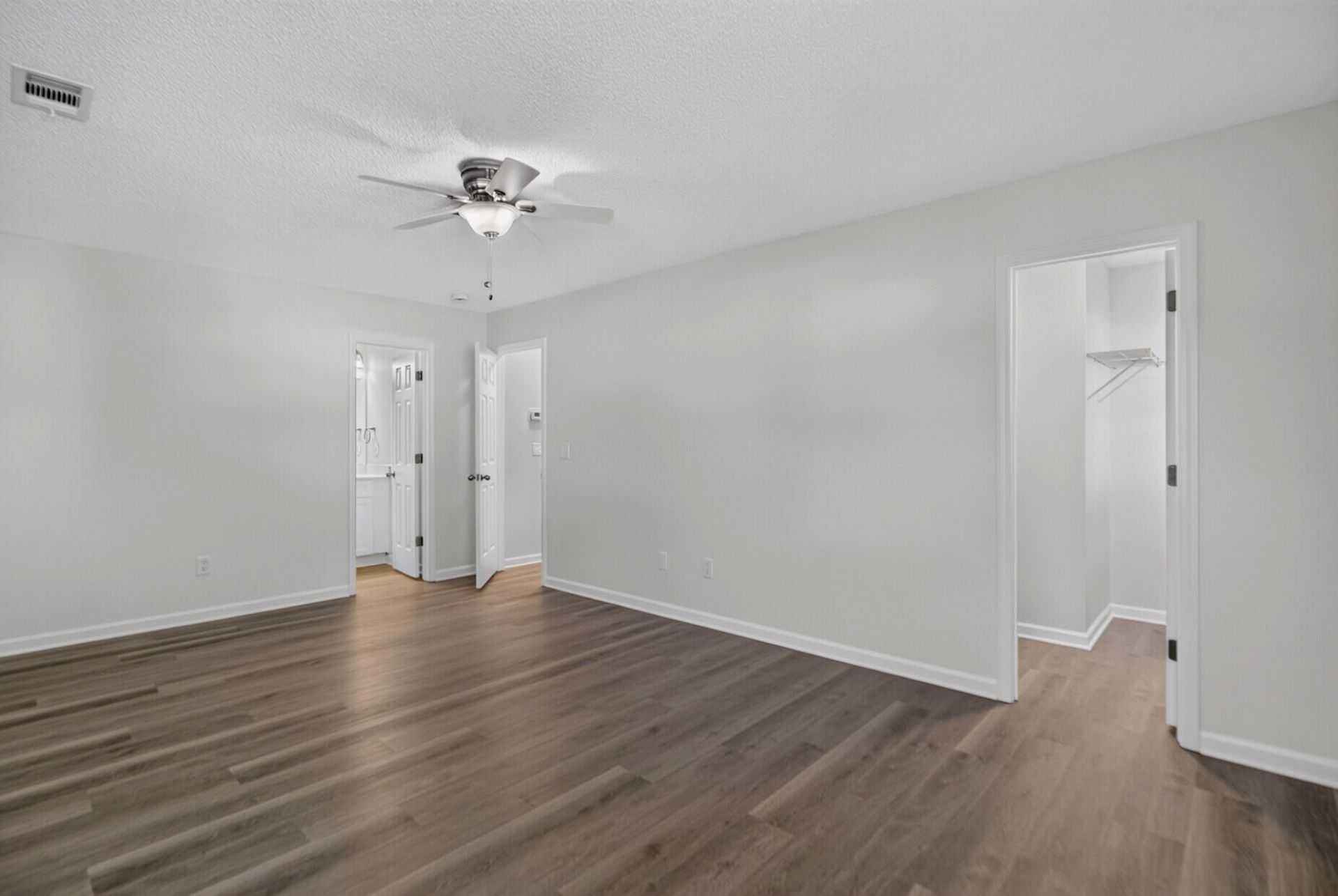 228 Trickle Drive Photo 15