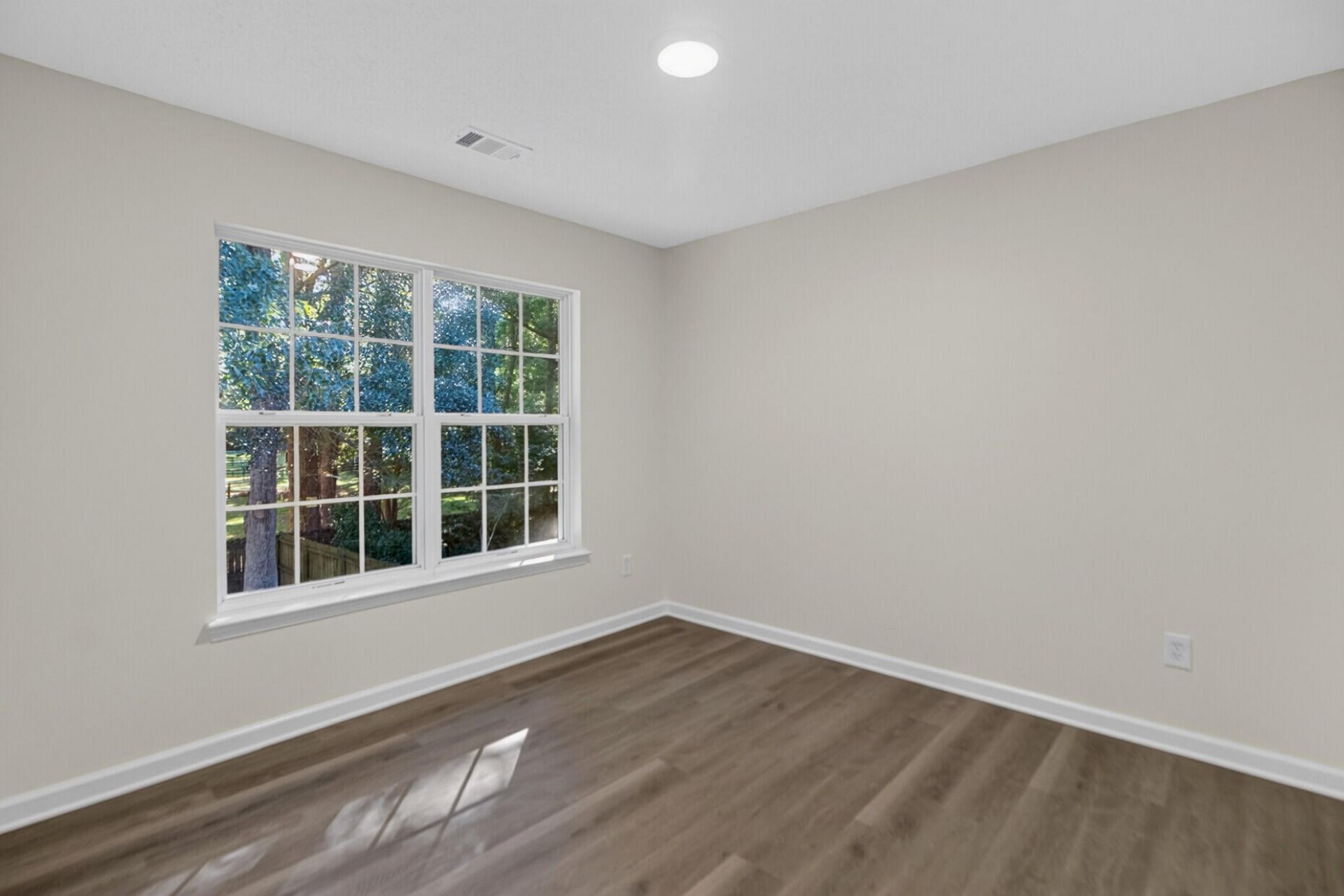228 Trickle Drive Photo 21